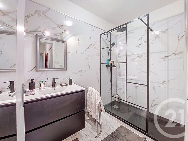 Appartement T5 à vendre - 5 pièces - 114.0 m2 - CHOLET - 49 - PAYS-DE-LOIRE - Century 21 Les Arcades