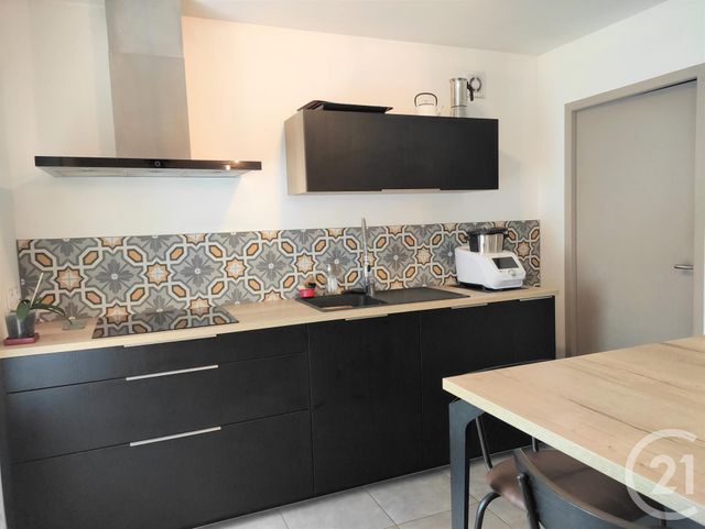 maison à louer - 3 pièces - 69.0 m2 - CHOLET - 49 - PAYS-DE-LOIRE - Century 21 Les Arcades maison à louer - 3 pièces - 69.0 m2 - CHOLET - 49 - PAYS-DE-LOIRE - Century 21 Les Arcades