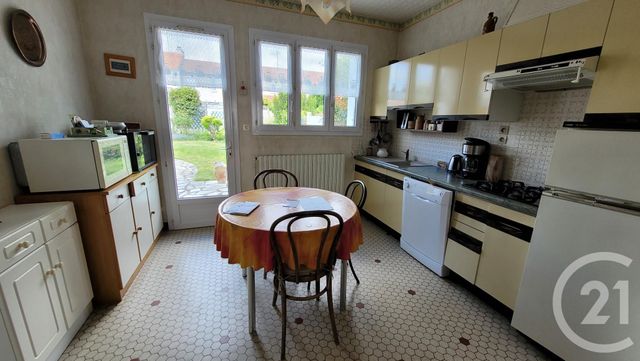 maison à vendre - 5 pièces - 95.0 m2 - CHOLET - 49 - PAYS-DE-LOIRE - Century 21 Les Arcades maison à vendre - 5 pièces - 95.0 m2 - CHOLET - 49 - PAYS-DE-LOIRE - Century 21 Les Arcades