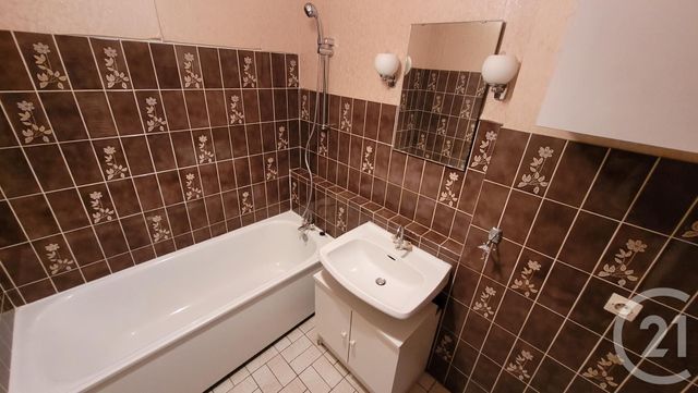 Afficher la photo en grand maison à vendre - 5 pièces - 104.94 m2 - CHOLET - 49 - PAYS-DE-LOIRE - Century 21 Les Arcades