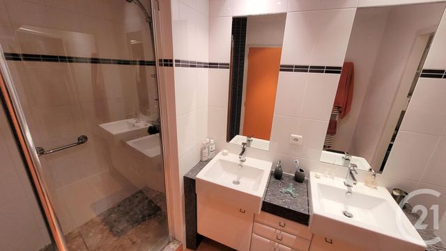 maison à vendre - 4 pièces - 95.0 m2 - CHOLET - 49 - PAYS-DE-LOIRE - Century 21 Les Arcades maison à vendre - 4 pièces - 95.0 m2 - CHOLET - 49 - PAYS-DE-LOIRE - Century 21 Les Arcades