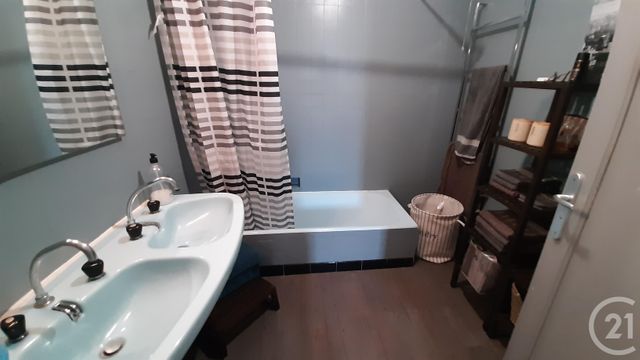 Afficher la photo en grand maison à vendre - 5 pièces - 111.0 m2 - CHOLET - 49 - PAYS-DE-LOIRE - Century 21 Les Arcades