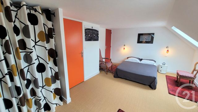 Appartement T4 à vendre - 4 pièces - 95.0 m2 - CHOLET - 49 - PAYS-DE-LOIRE - Century 21 Les Arcades Appartement T4 à vendre - 4 pièces - 95.0 m2 - CHOLET - 49 - PAYS-DE-LOIRE - Century 21 Les Arcades