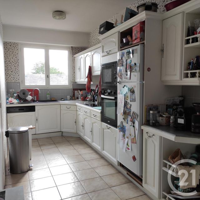 Afficher la photo en grand Appartement F5 à vendre - 5 pièces - 103.0 m2 - CHOLET - 49 - PAYS-DE-LOIRE - Century 21 Les Arcades