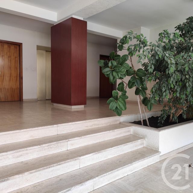 Afficher la photo en grand Appartement F5 à vendre - 5 pièces - 103.0 m2 - CHOLET - 49 - PAYS-DE-LOIRE - Century 21 Les Arcades