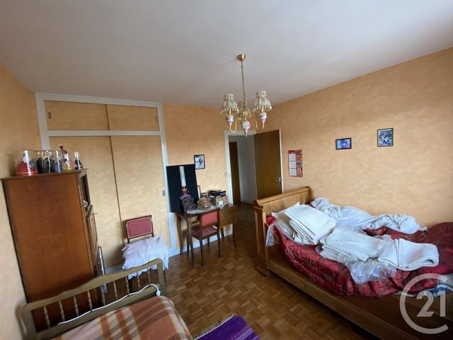 Afficher la photo en grand maison à vendre - 5 pièces - 91.68 m2 - CHOLET - 49 - PAYS-DE-LOIRE - Century 21 Les Arcades