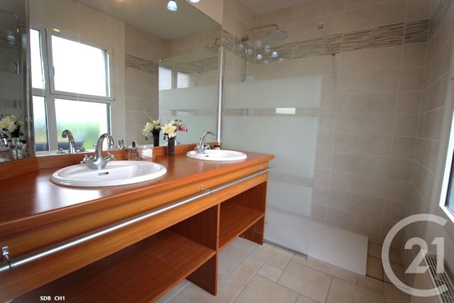 maison à vendre - 6 pièces - 148.0 m2 - LA SEGUINIERE - 49 - PAYS-DE-LOIRE - Century 21 Les Arcades