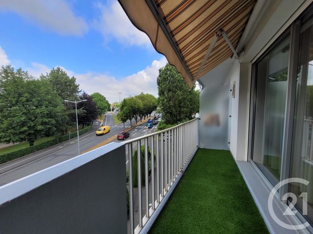 Appartement T4 à vendre - 4 pièces - 81.05 m2 - CHOLET - 49 - PAYS-DE-LOIRE - Century 21 Les Arcades