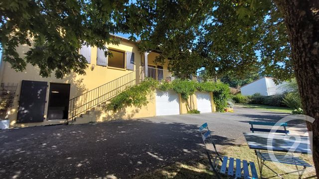 maison à vendre - 9 pièces - 155.0 m2 - ST LAURENT SUR SEVRE - 85 - PAYS-DE-LOIRE - Century 21 Les Arcades