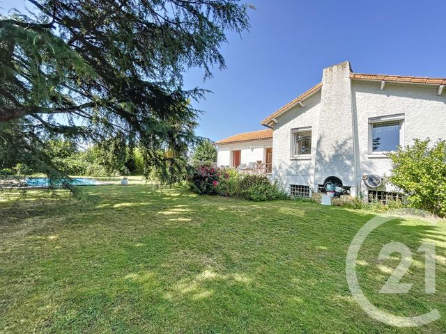 maison à vendre - 8 pièces - 185.0 m2 - CHOLET - 49 - PAYS-DE-LOIRE - Century 21 Les Arcades