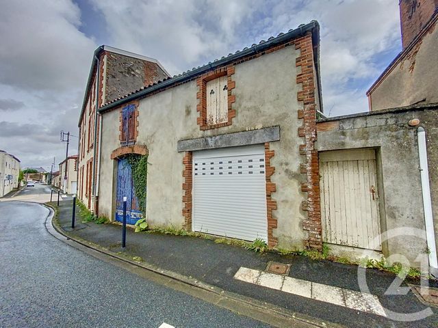 maison - MAZIERES EN MAUGES - 49
