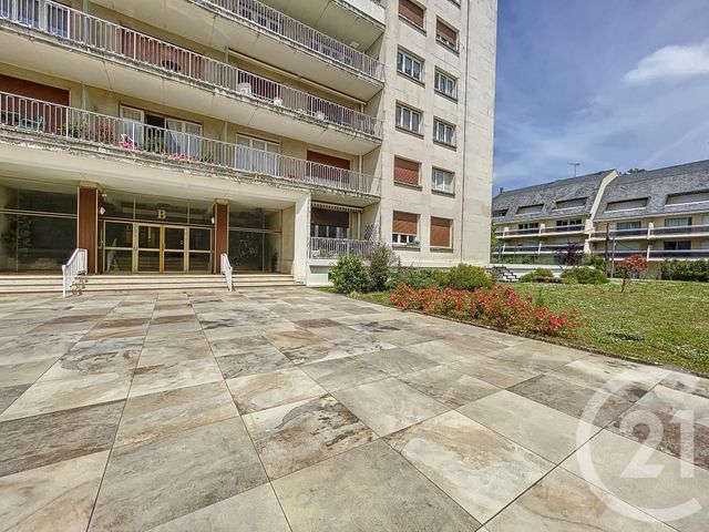 Appartement T2 à vendre - 2 pièces - 52.0 m2 - CHOLET - 49 - PAYS-DE-LOIRE - Century 21 Les Arcades