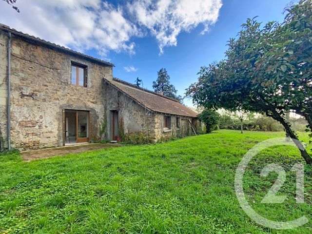 maison à vendre - 5 pièces - 160.0 m2 - GENNETON - 79 - POITOU-CHARENTES - Century 21 Les Arcades