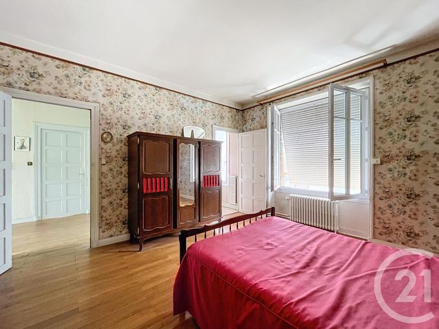 Afficher la photo en grand maison à vendre - 8 pièces - 185.0 m2 - CHOLET - 49 - PAYS-DE-LOIRE - Century 21 Les Arcades