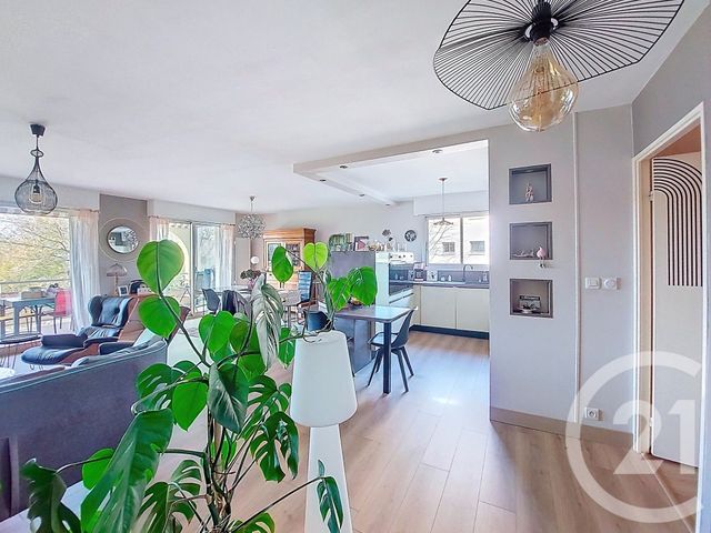 Appartement F4 à vendre - 5 pièces - 96.72 m2 - CHOLET - 49 - PAYS-DE-LOIRE - Century 21 Les Arcades