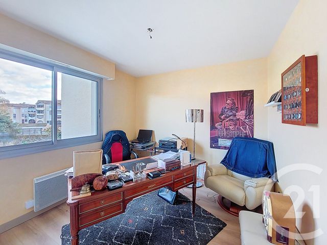 Appartement F4 à vendre - 5 pièces - 96.72 m2 - CHOLET - 49 - PAYS-DE-LOIRE - Century 21 Les Arcades