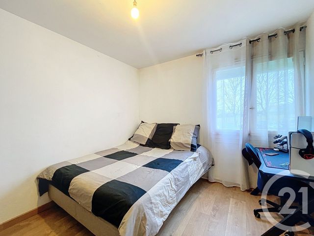 Afficher la photo en grand Appartement T5 à vendre - 6 pièces - 99.0 m2 - CHOLET - 49 - PAYS-DE-LOIRE - Century 21 Les Arcades