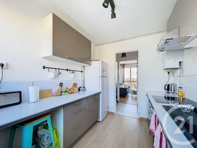 Appartement F4 à vendre - 5 pièces - 66.04 m2 - CHOLET - 49 - PAYS-DE-LOIRE - Century 21 Les Arcades