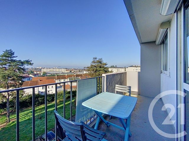 Appartement F4 à vendre - 5 pièces - 66.04 m2 - CHOLET - 49 - PAYS-DE-LOIRE - Century 21 Les Arcades