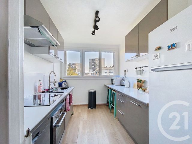 Appartement F4 à vendre - 5 pièces - 66.04 m2 - CHOLET - 49 - PAYS-DE-LOIRE - Century 21 Les Arcades