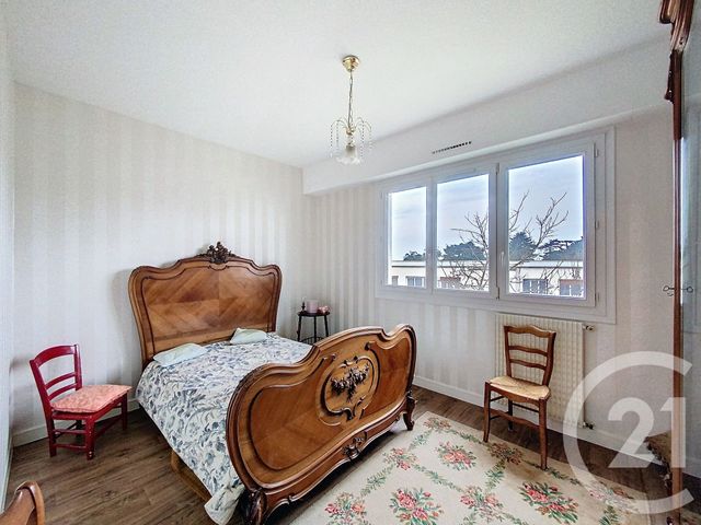 Appartement T4 à vendre - 4 pièces - 101.0 m2 - CHOLET - 49 - PAYS-DE-LOIRE - Century 21 Les Arcades