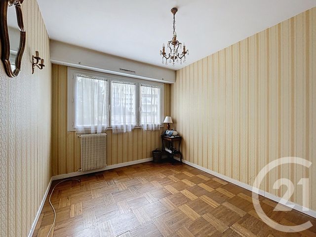 Appartement F6 à vendre - 6 pièces - 123.0 m2 - CHOLET - 49 - PAYS-DE-LOIRE - Century 21 Les Arcades