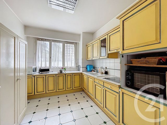 Appartement F6 à vendre - 6 pièces - 123.0 m2 - CHOLET - 49 - PAYS-DE-LOIRE - Century 21 Les Arcades