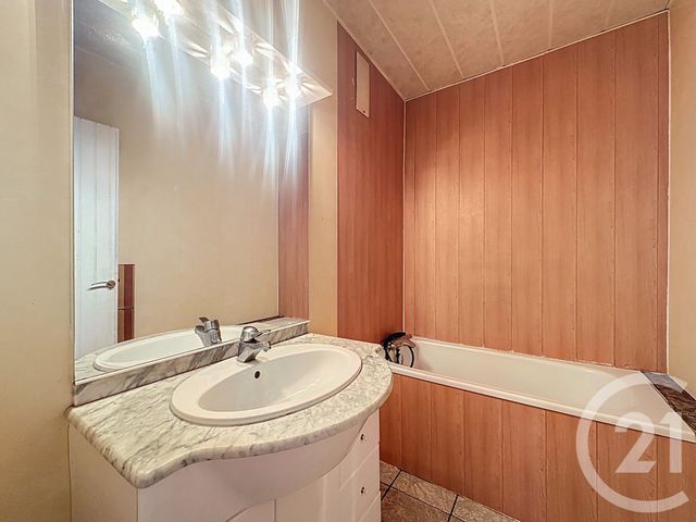 maison à vendre - 6 pièces - 160.0 m2 - CHOLET - 49 - PAYS-DE-LOIRE - Century 21 Les Arcades