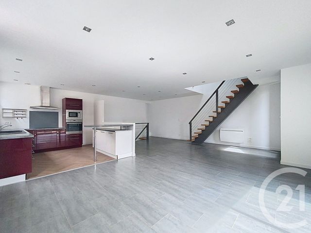 maison à louer - 5 pièces - 140.0 m2 - CHOLET - 49 - PAYS-DE-LOIRE - Century 21 Les Arcades