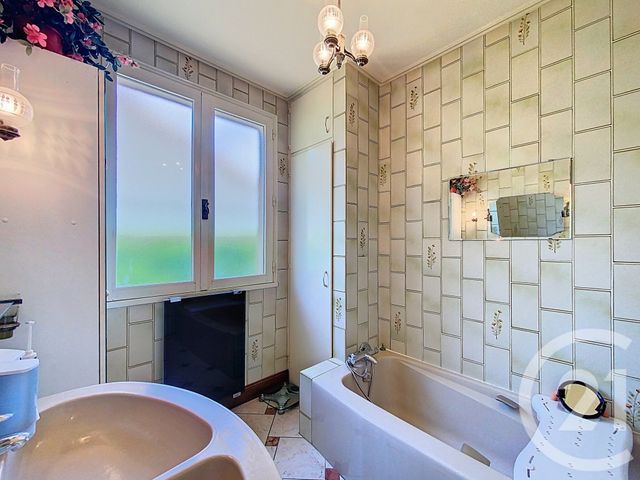 maison à vendre - 5 pièces - 132.9 m2 - ST LEGER SOUS CHOLET - 49 - PAYS-DE-LOIRE - Century 21 Les Arcades