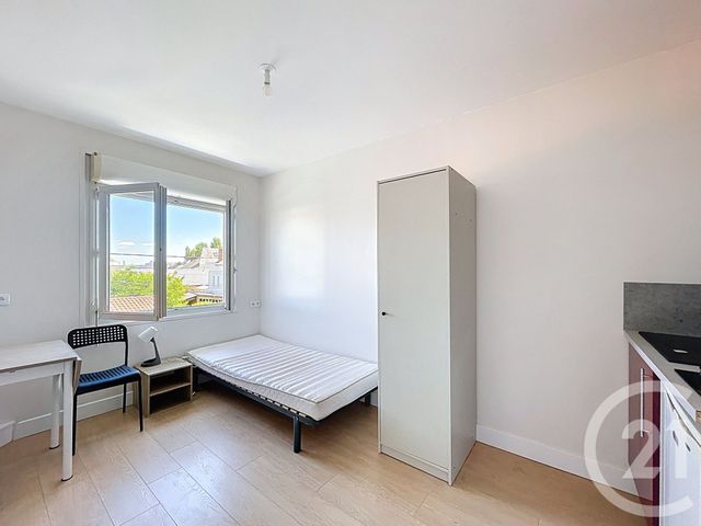 Appartement Studio à vendre - 1 pièce - 13.07 m2 - CHOLET - 49 - PAYS-DE-LOIRE - Century 21 Les Arcades