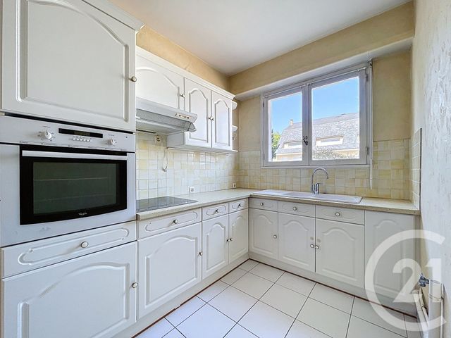 Appartement T4 à vendre - 5 pièces - 115.0 m2 - CHOLET - 49 - PAYS-DE-LOIRE - Century 21 Les Arcades