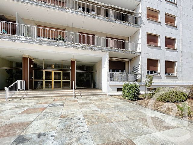 Appartement T4 à vendre - 5 pièces - 115.0 m2 - CHOLET - 49 - PAYS-DE-LOIRE - Century 21 Les Arcades