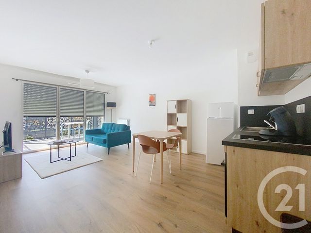 Appartement T2 à louer - 2 pièces - 40.0 m2 - CHOLET - 49 - PAYS-DE-LOIRE - Century 21 Les Arcades
