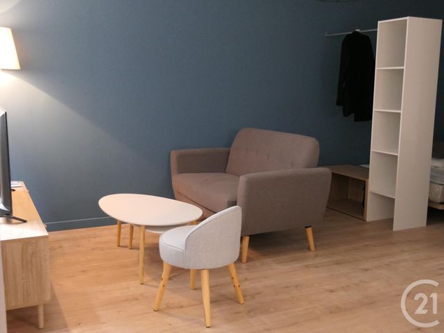 Appartement Studio à louer - 1 pièce - 24.97 m2 - CHOLET - 49 - PAYS-DE-LOIRE - Century 21 Les Arcades