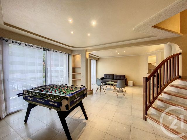 maison à louer - 6 pièces - 130.0 m2 - CHOLET - 49 - PAYS-DE-LOIRE - Century 21 Les Arcades