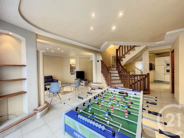 maison à louer - 6 pièces - 130.0 m2 - CHOLET - 49 - PAYS-DE-LOIRE - Century 21 Les Arcades