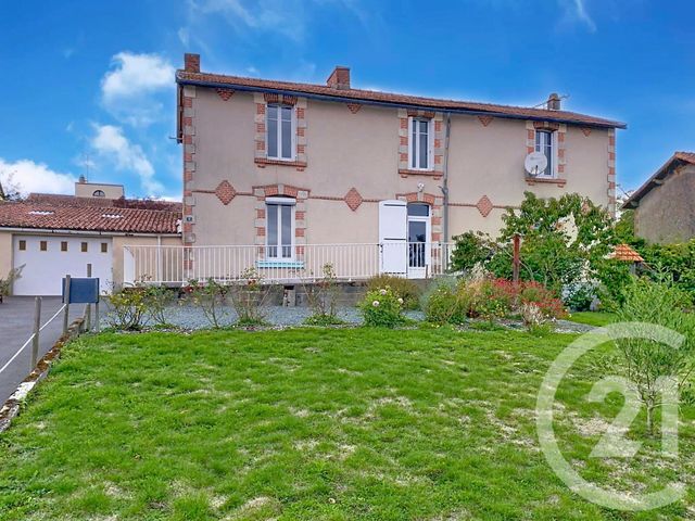 maison à vendre - 6 pièces - 140.0 m2 - ST LAURENT SUR SEVRE - 85 - PAYS-DE-LOIRE - Century 21 Les Arcades