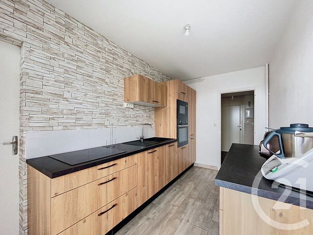 Appartement T4 à vendre - 4 pièces - 73.23 m2 - CHOLET - 49 - PAYS-DE-LOIRE - Century 21 Les Arcades