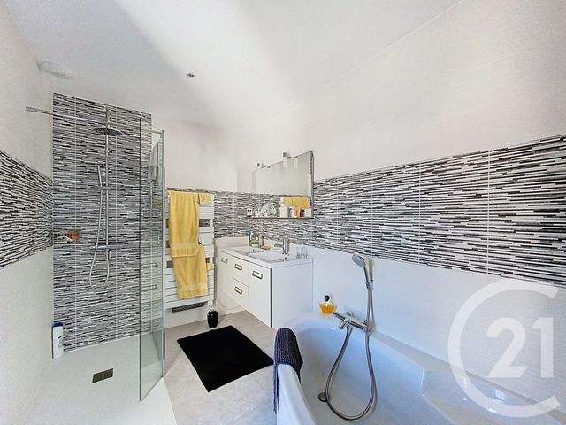 maison à vendre - 6 pièces - 164.0 m2 - LA SEGUINIERE - 49 - PAYS-DE-LOIRE - Century 21 Les Arcades