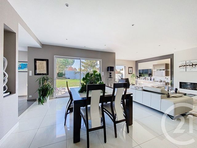 maison à vendre - 6 pièces - 164.0 m2 - LA SEGUINIERE - 49 - PAYS-DE-LOIRE - Century 21 Les Arcades