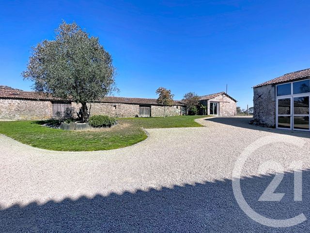 maison à vendre - 6 pièces - 175.0 m2 - VEZINS - 49 - PAYS-DE-LOIRE - Century 21 Les Arcades