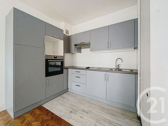 Appartement T2 à louer - 2 pièces - 52.0 m2 - CHOLET - 49 - PAYS-DE-LOIRE - Century 21 Les Arcades