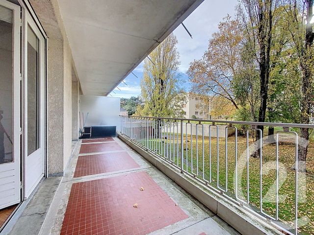 Appartement T2 à louer - 2 pièces - 52.0 m2 - CHOLET - 49 - PAYS-DE-LOIRE - Century 21 Les Arcades