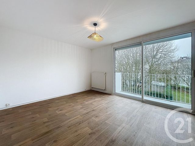 Appartement T4 à louer - 4 pièces - 69.0 m2 - CHOLET - 49 - PAYS-DE-LOIRE - Century 21 Les Arcades