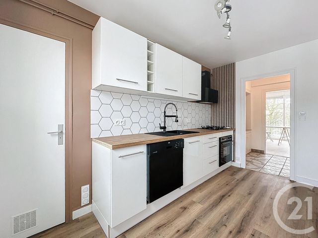 Appartement T4 à louer - 4 pièces - 69.0 m2 - CHOLET - 49 - PAYS-DE-LOIRE - Century 21 Les Arcades