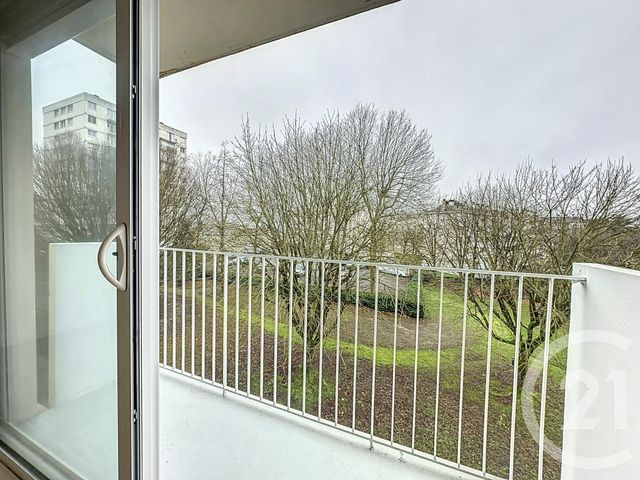 Appartement T4 à louer - 4 pièces - 69.0 m2 - CHOLET - 49 - PAYS-DE-LOIRE - Century 21 Les Arcades