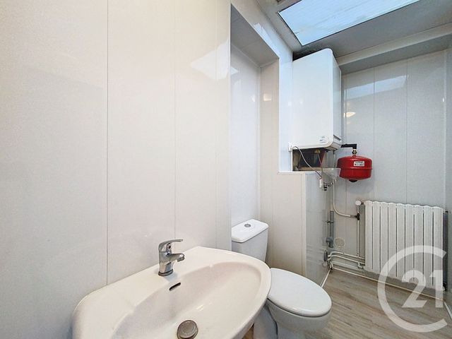 Appartement T2 à louer - 2 pièces - 50.48 m2 - LE MAY SUR EVRE - 49 - PAYS-DE-LOIRE - Century 21 Les Arcades