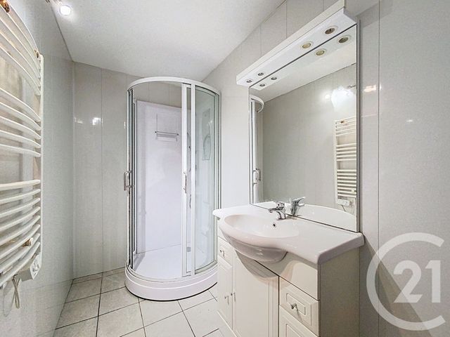 Appartement T2 à louer - 2 pièces - 50.48 m2 - LE MAY SUR EVRE - 49 - PAYS-DE-LOIRE - Century 21 Les Arcades