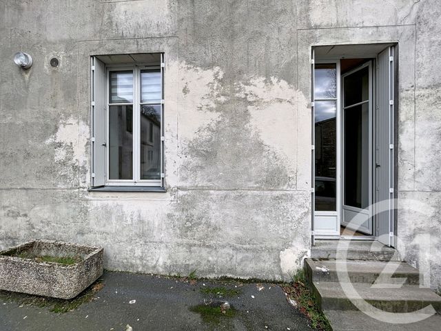 Appartement Studio à vendre - 1 pièce - 30.6 m2 - CHOLET - 49 - PAYS-DE-LOIRE - Century 21 Les Arcades